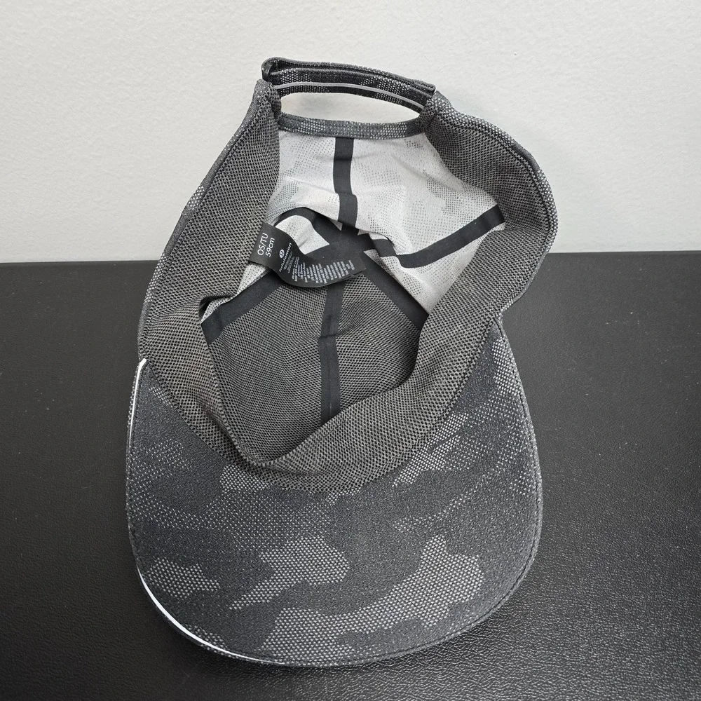 Lululemon Hat Cap Womens One Size Gray Camo Fast Free Run Reflective Performance